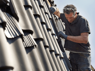 About Leaking Skylight Repair Pros Centennial, WY